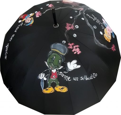 Venta de paraguas pintados